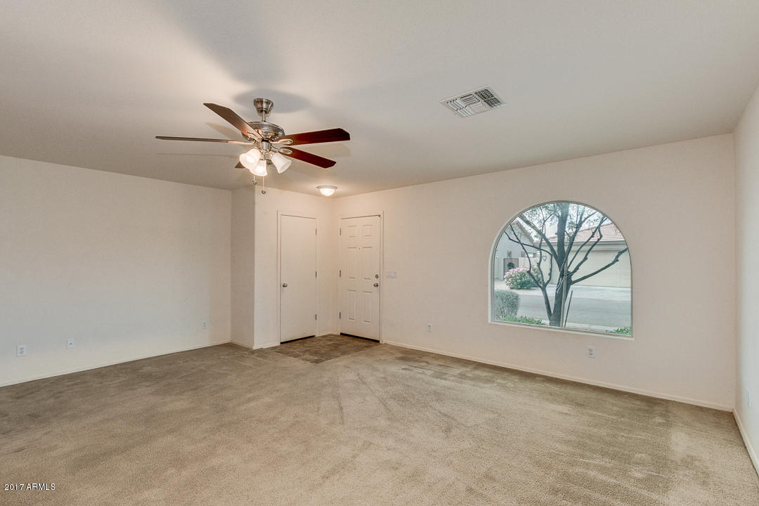 2589 South Powell Road Apache Junction, AZ 85119 - Photo 4 of 37 04-Powell