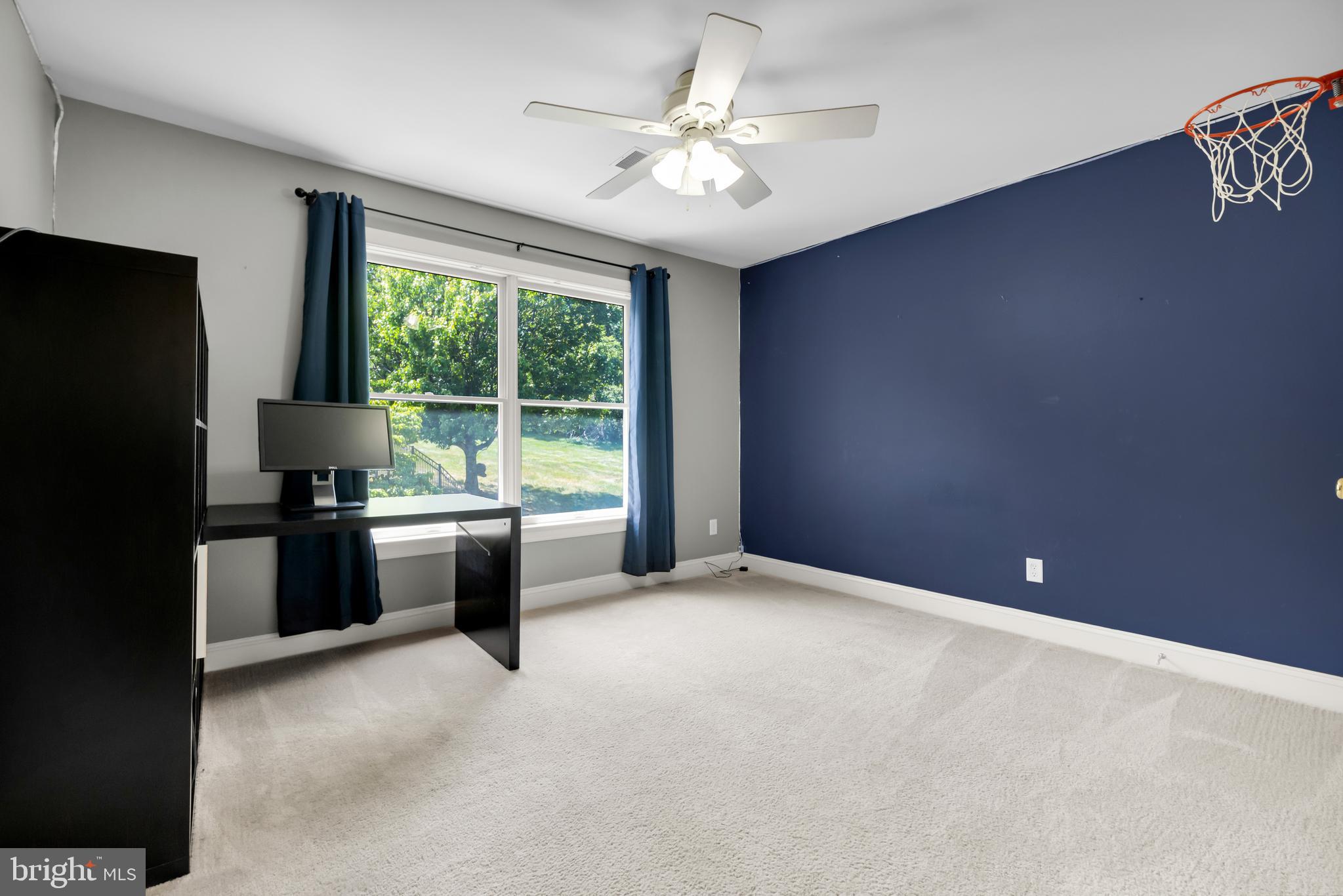 2760 Valley View Road Hellertown, PA 18055 - Photo 40 of 80