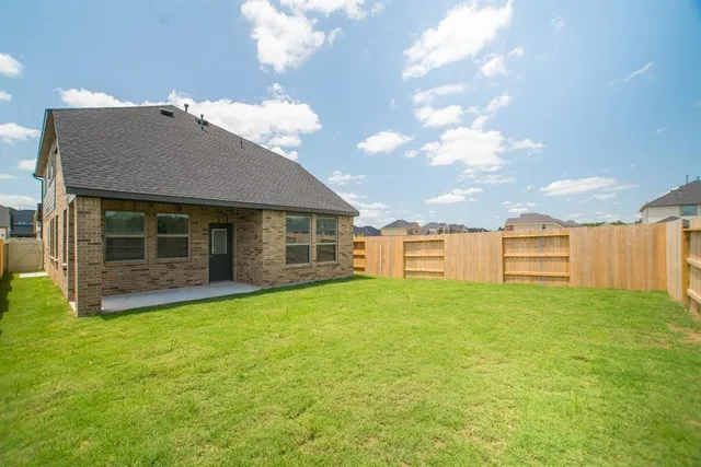$2,750 | 17723 Tree Of Heaven, Conroe, TX 77385