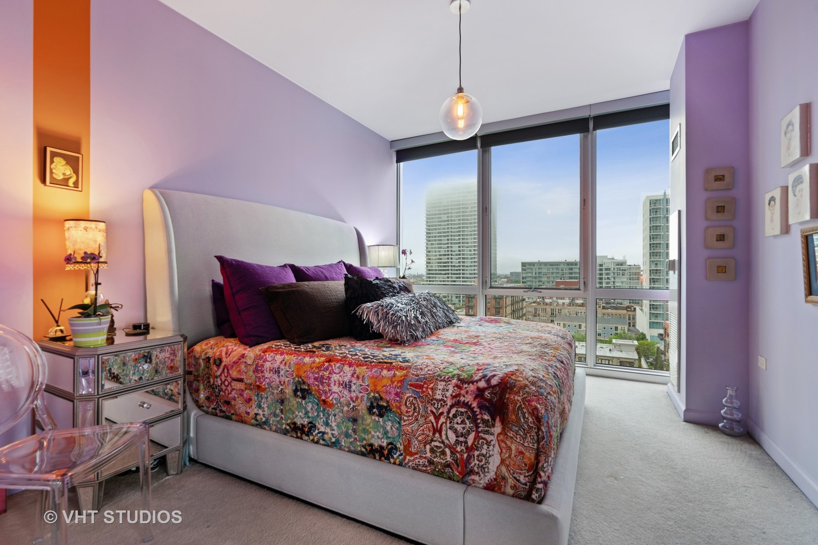 1629 South Prairie Avenue, Unit 1111 Chicago, IL 60616 - Photo 10 of 13 a bedroom with a bed and large window