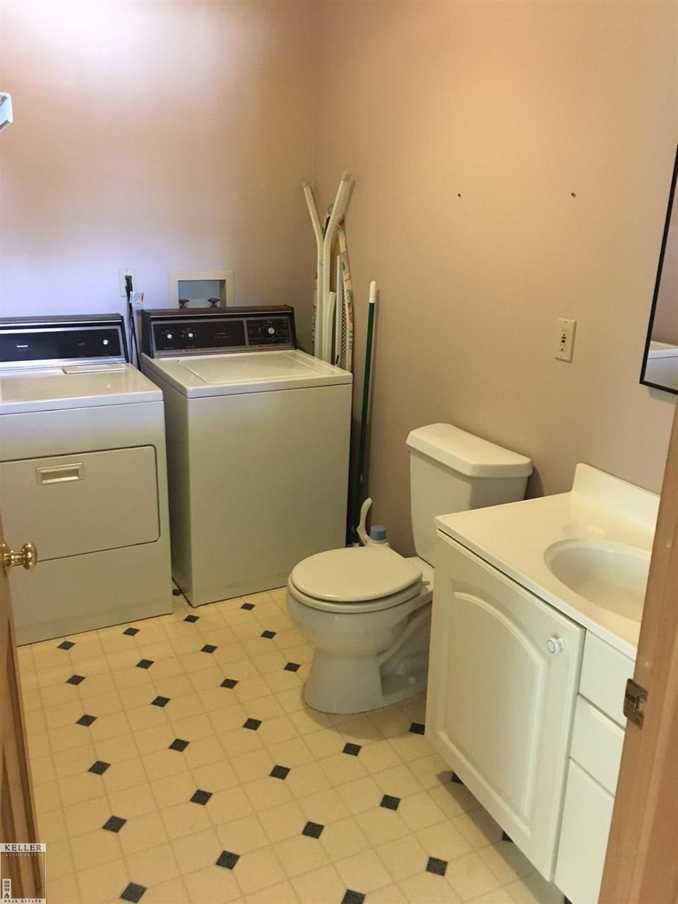 11920 Gilbert Road Memphis, MI 48041 - Photo 12 of 36