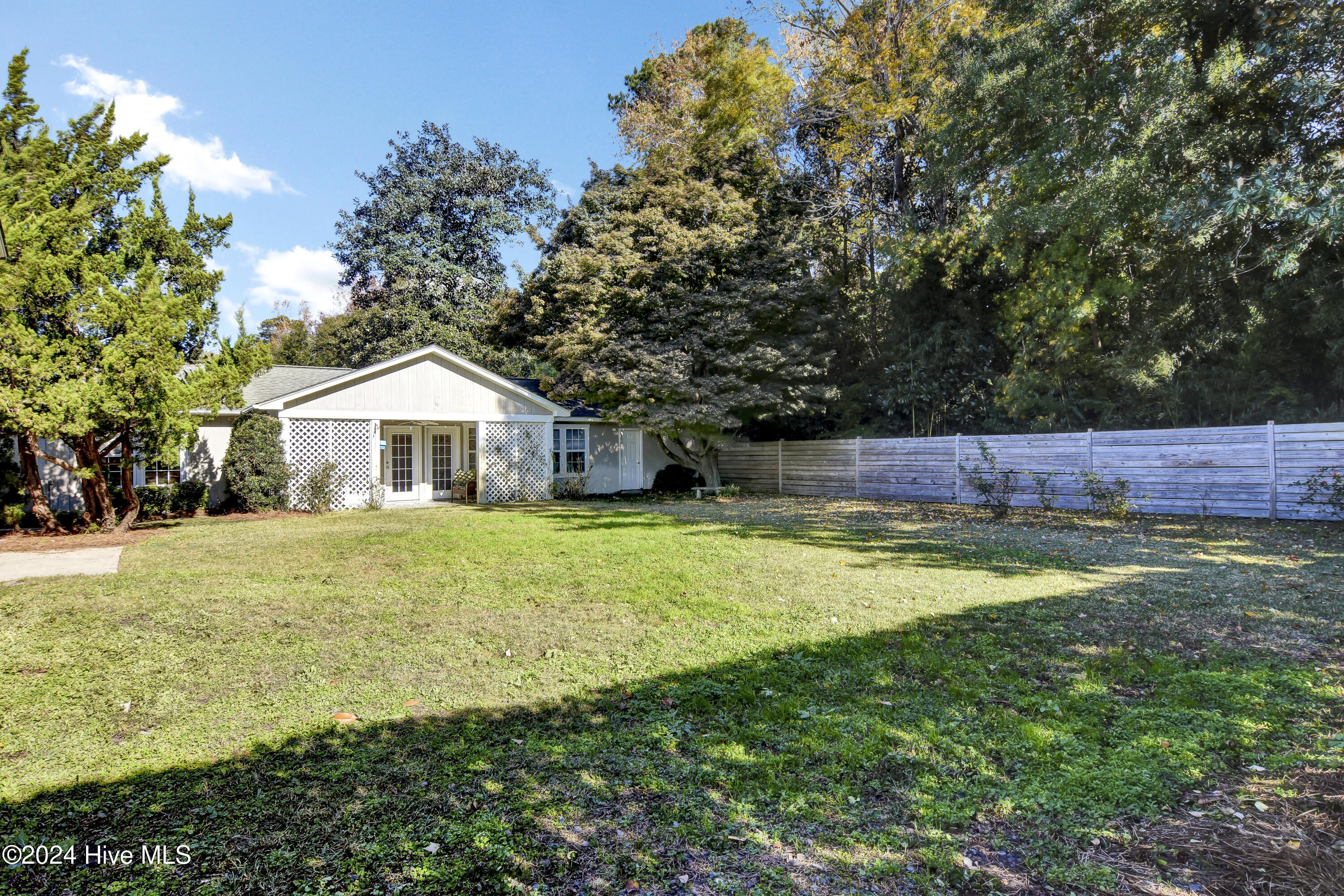 1831 Hawthorne Road Wilmington, NC 28403 - Photo 32 of 50 049_dsc_4824_816