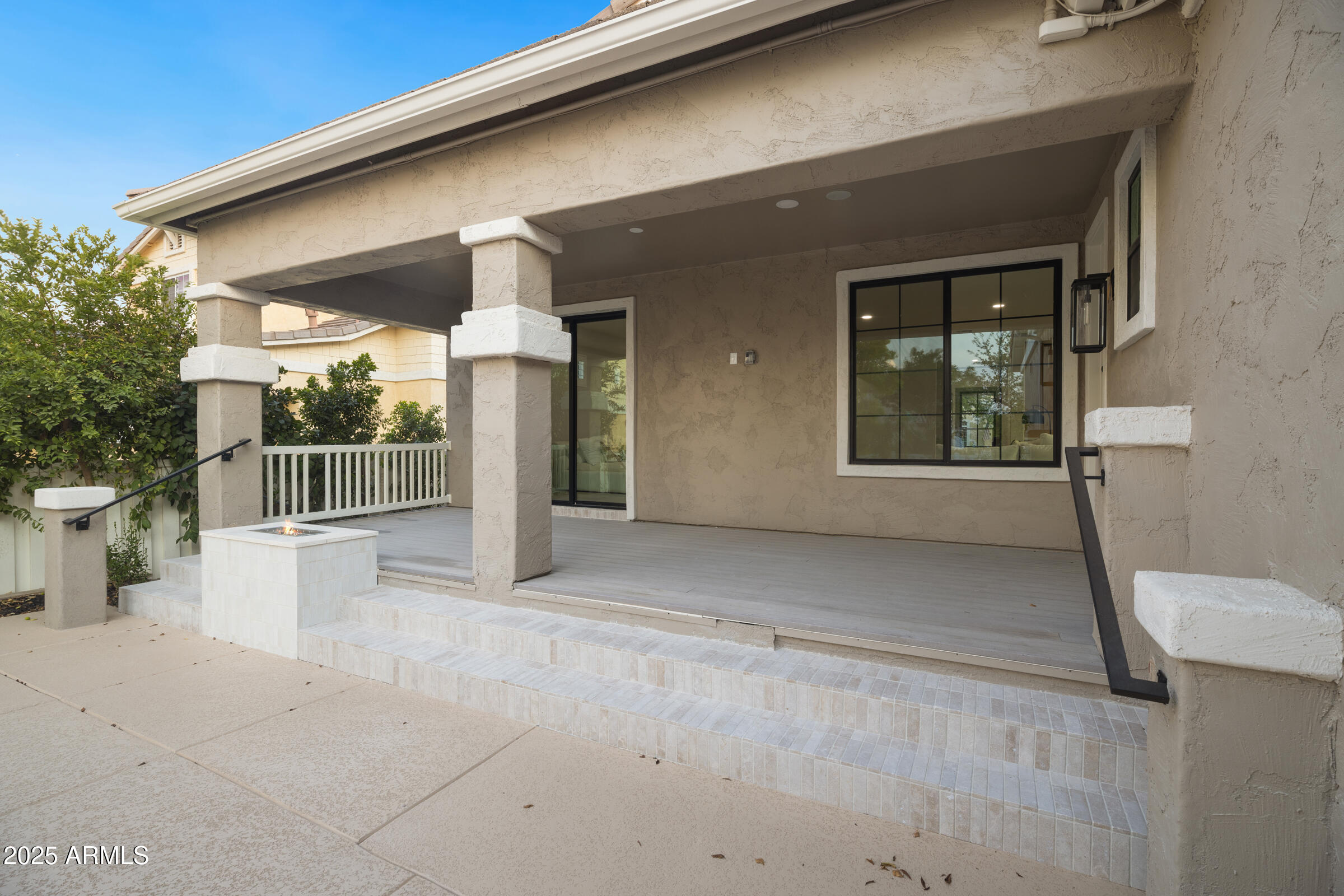 3102 East Agritopia Loop North Gilbert, AZ 85296 - Photo 51 of 75 a view of a building with a outdoor space
