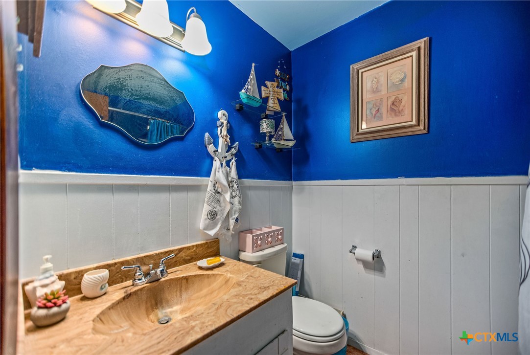 1640 South Virginia Street Port Lavaca, TX 77979 - Photo 13 of 43