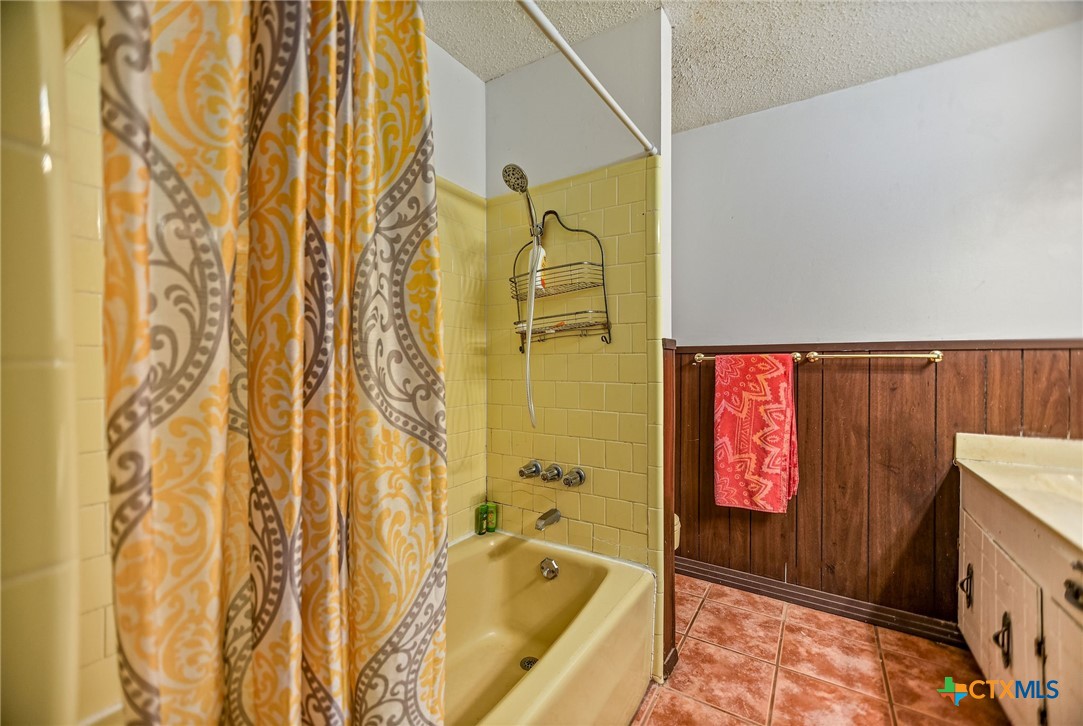 1640 South Virginia Street Port Lavaca, TX 77979 - Photo 35 of 43