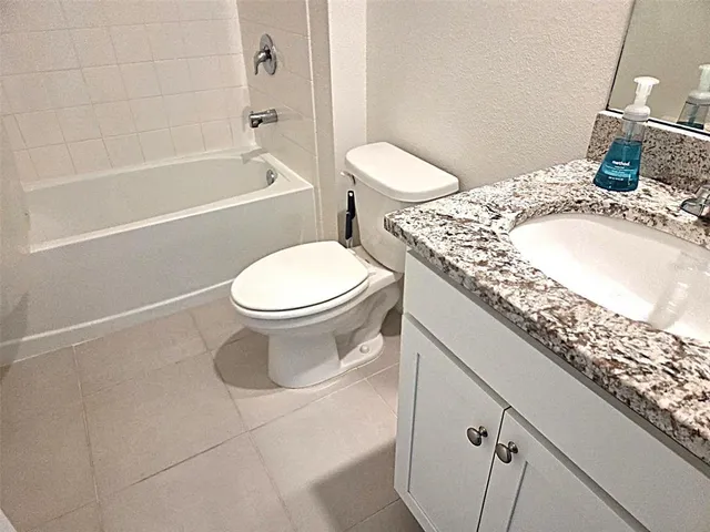 $2,500 | 3908 Mossy Limb Court, Palmetto, FL 34221