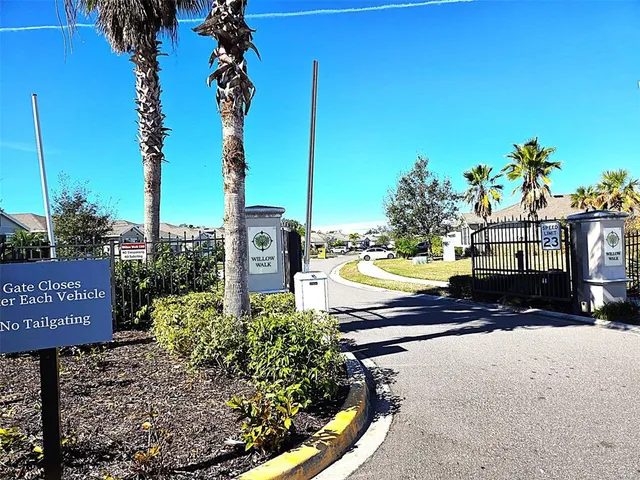 $2,500 | 3908 Mossy Limb Court, Palmetto, FL 34221