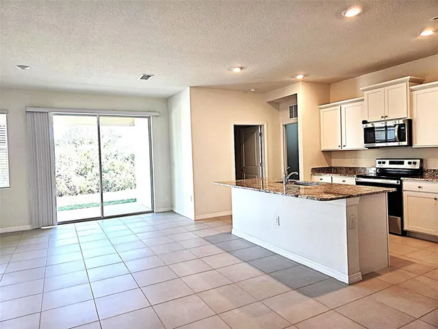 $2,500 | 3908 Mossy Limb Court, Palmetto, FL 34221