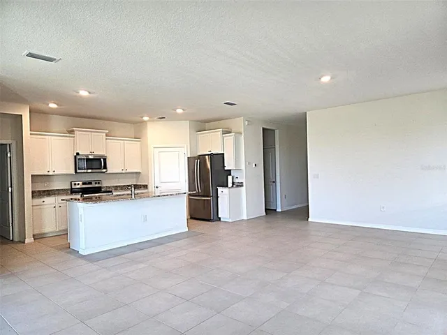 $2,500 | 3908 Mossy Limb Court, Palmetto, FL 34221