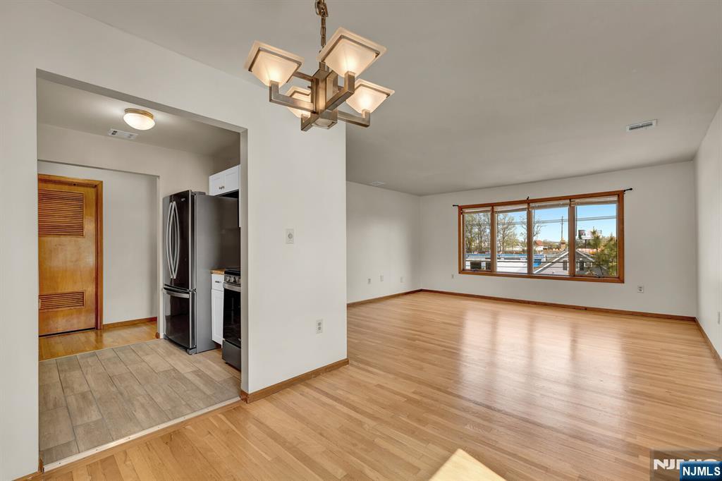 61 Eastern Way, Unit 3 Rutherford, NJ 07070 - Photo 14 of 28