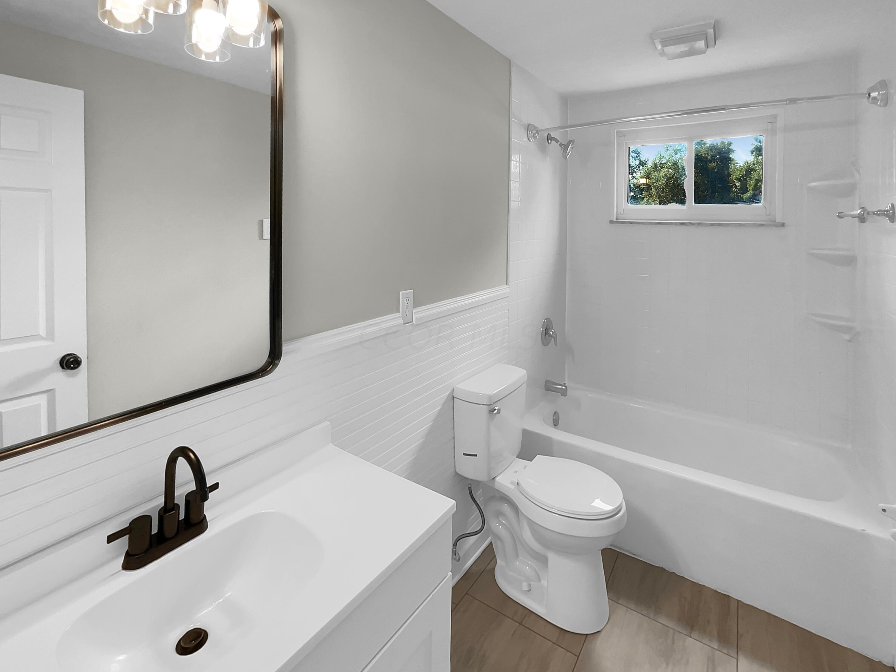6325 Arnett Road Westerville, OH 43081 - Photo 6 of 21 photo_06