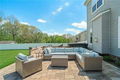 $775,000 | 132 Olivia Avenue, Mars, PA 16046