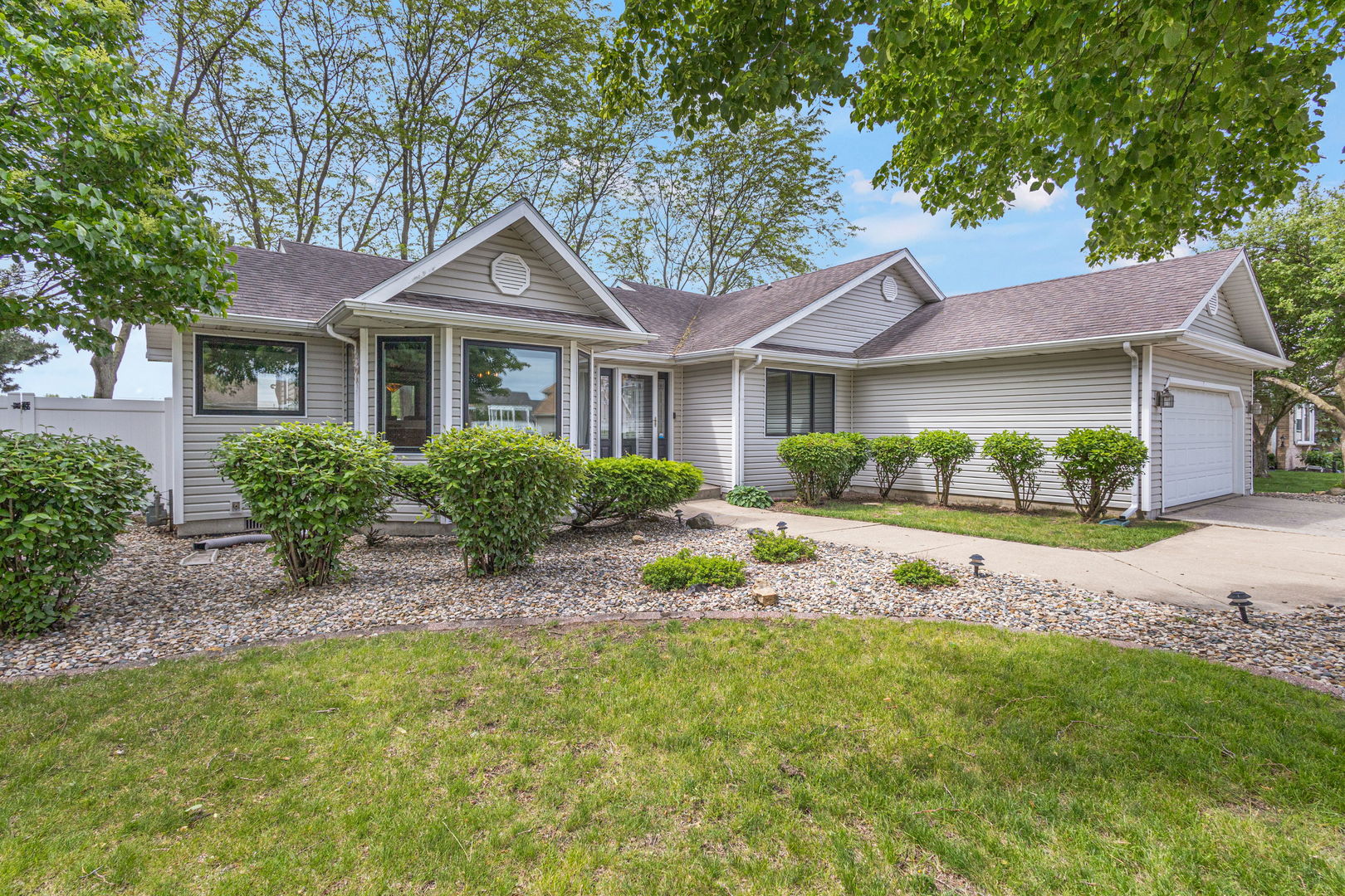494 Water Tower Road South Manteno, IL 60950 - Photo 1 of 10 Gallery Image 1