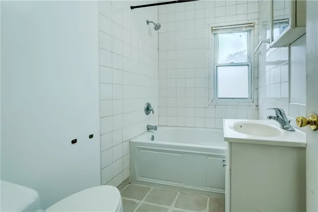 $1,600 | 4539 Dewey Avenue, Greece, NY 14612