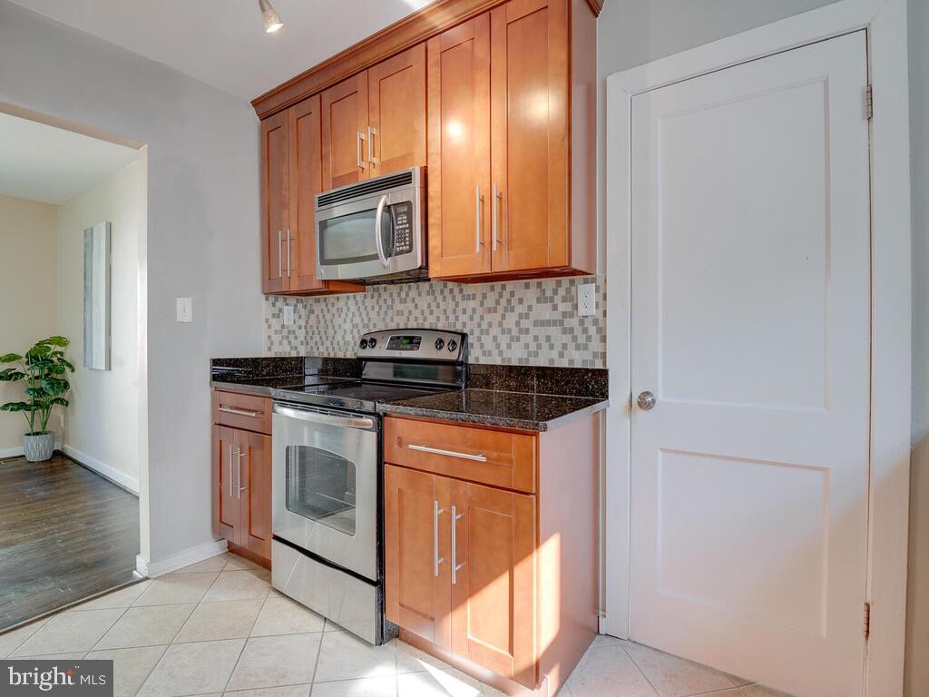 6108 Montrose Road Cheverly, MD 20785 - Photo 19 of 34 Gallery Image 19