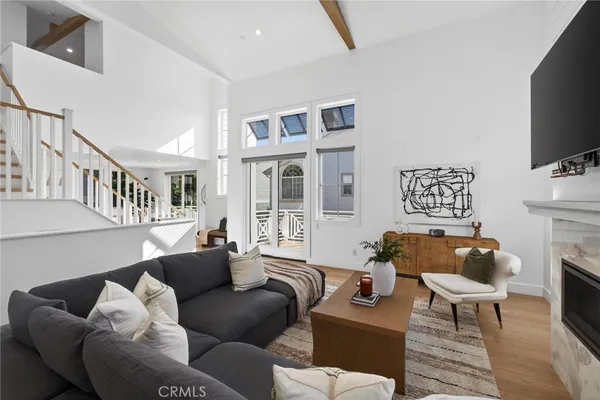 $1,945,000 | 2114 Carnegie Lane, Unit C, Redondo Beach, CA 90278