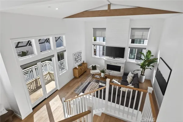 $1,945,000 | 2114 Carnegie Lane, Unit C, Redondo Beach, CA 90278
