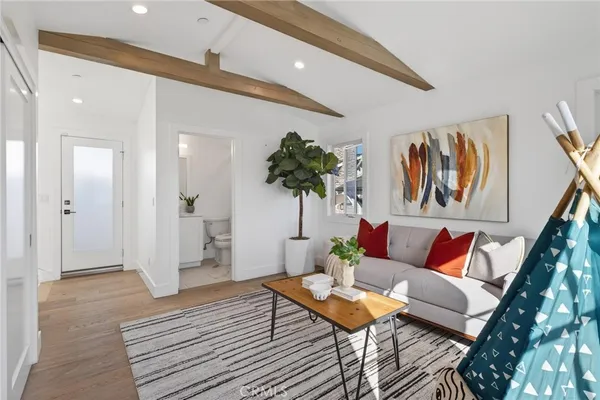 $1,945,000 | 2114 Carnegie Lane, Unit C, Redondo Beach, CA 90278