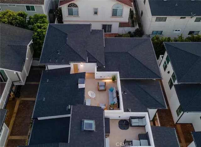 $1,945,000 | 2114 Carnegie Lane, Unit C, Redondo Beach, CA 90278