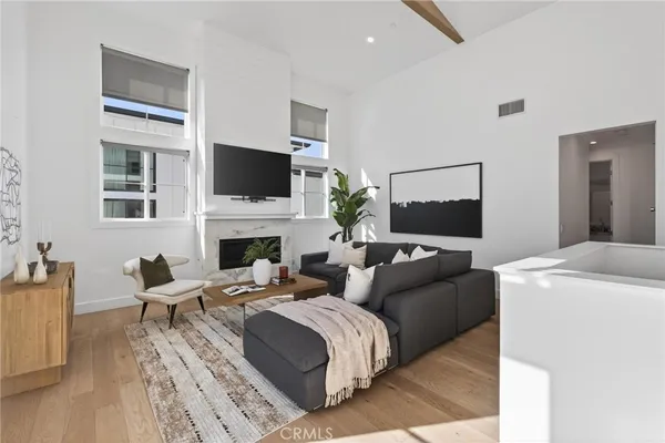 $1,945,000 | 2114 Carnegie Lane, Unit C, Redondo Beach, CA 90278