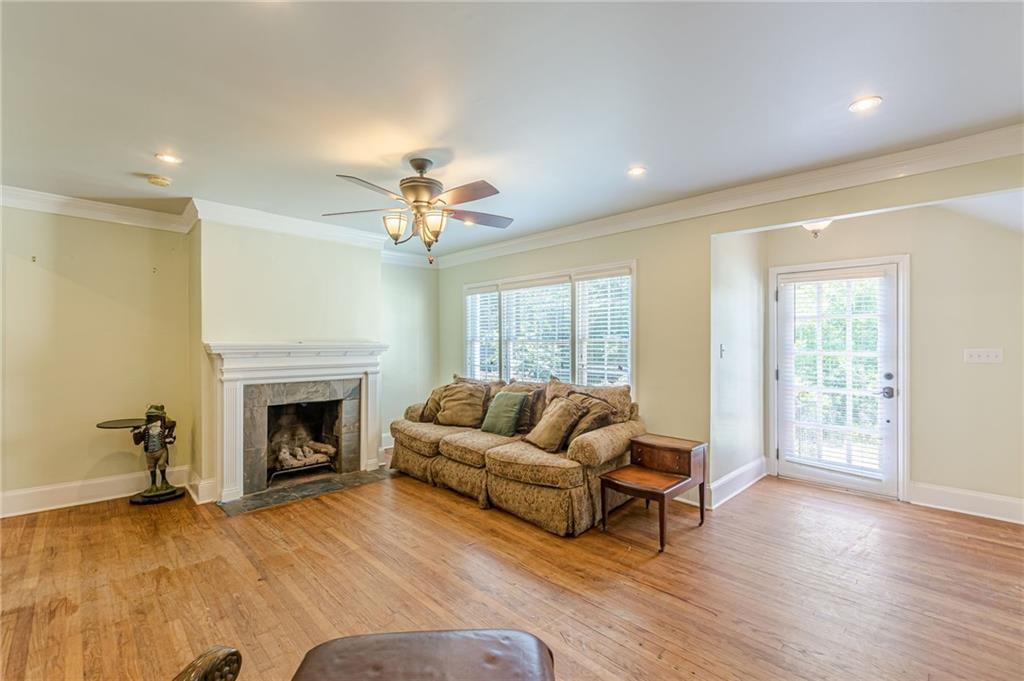 2367 Ridgeway Avenue College Park, GA 30337 - Photo 8 of 63 Gallery Image 8
