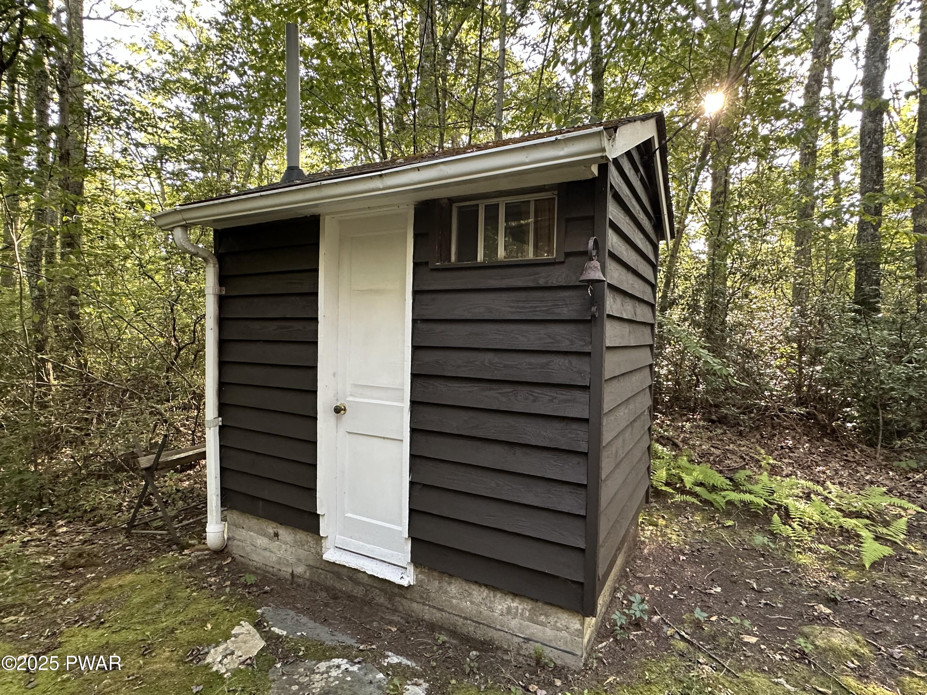 980 Silver Lake Road Dingmans Ferry, PA 18328 - Photo 15 of 20