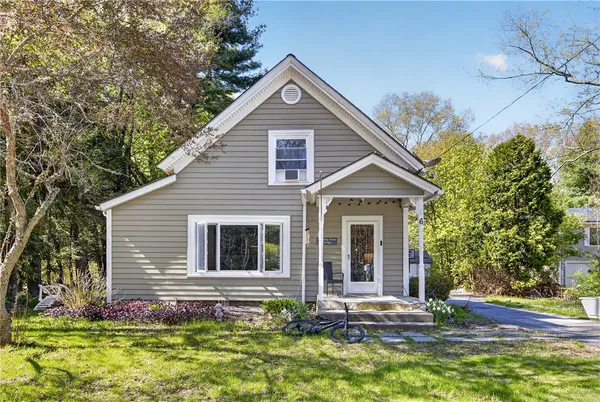 $395,000 | 6 North Road, Foster, RI 02825