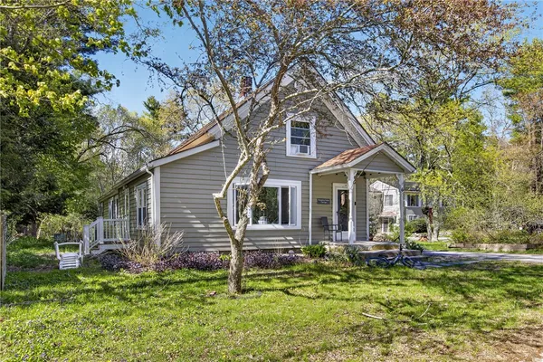 $395,000 | 6 North Road, Foster, RI 02825