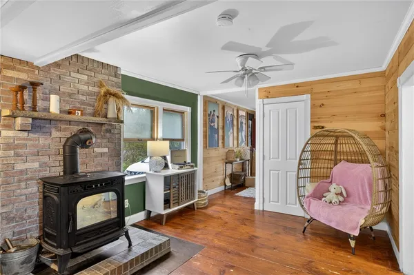 $395,000 | 6 North Road, Foster, RI 02825