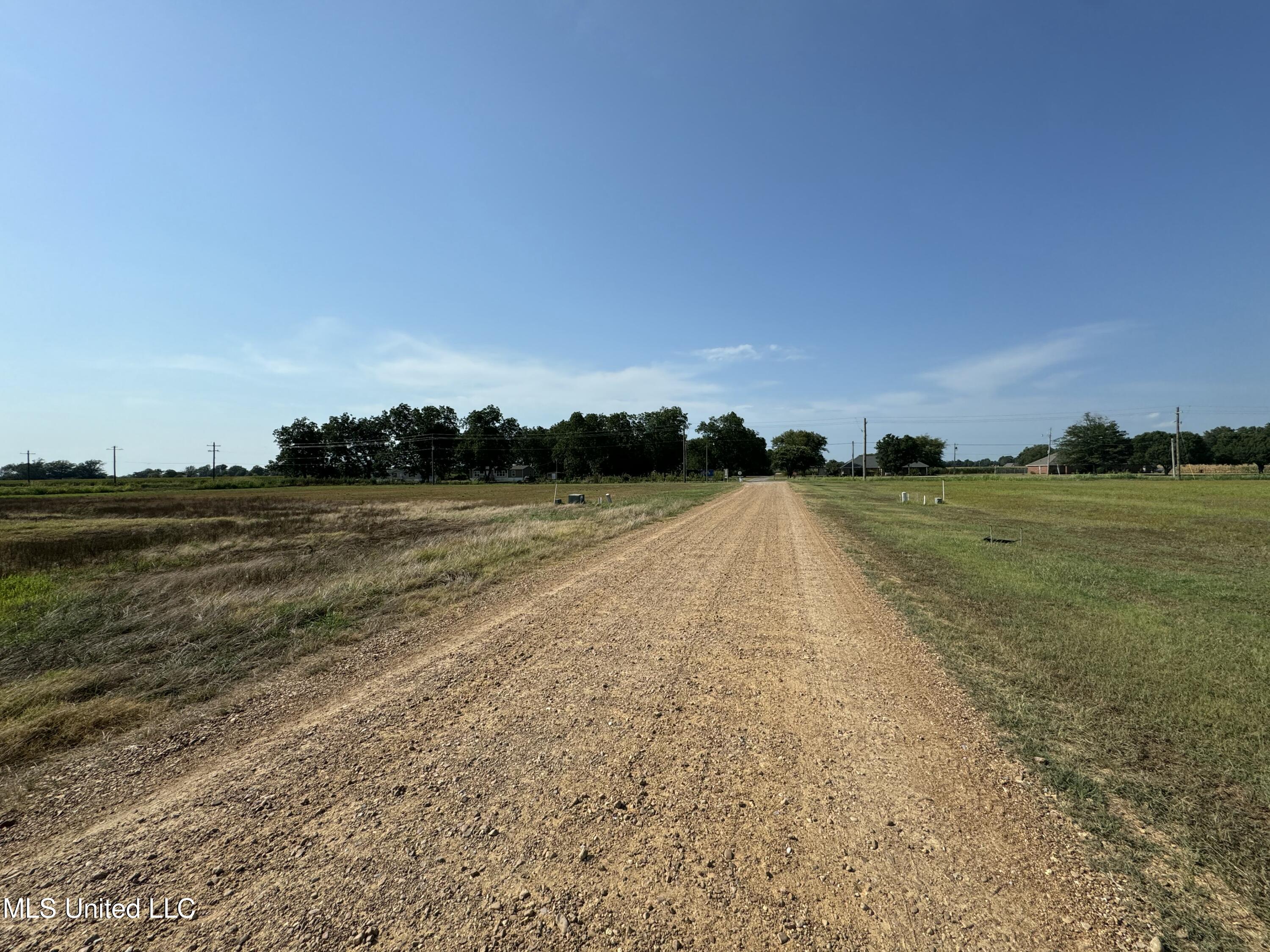 2 Sunset Estates Cleveland, MS 38732 - Photo 3 of 3 IMG_4917~photo