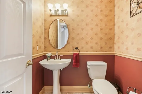 $829,900 | 34 Saddle Ridge Road, Andover, NJ 07821