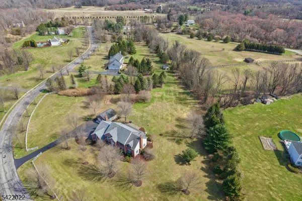 $829,900 | 34 Saddle Ridge Road, Andover, NJ 07821