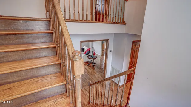 $349,900 | 205 Donegal Way, Unit 205, Bristol, TN 37620