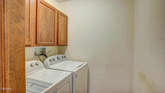 $349,900 | 205 Donegal Way, Unit 205, Bristol, TN 37620