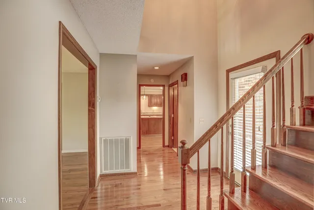 $349,900 | 205 Donegal Way, Unit 205, Bristol, TN 37620