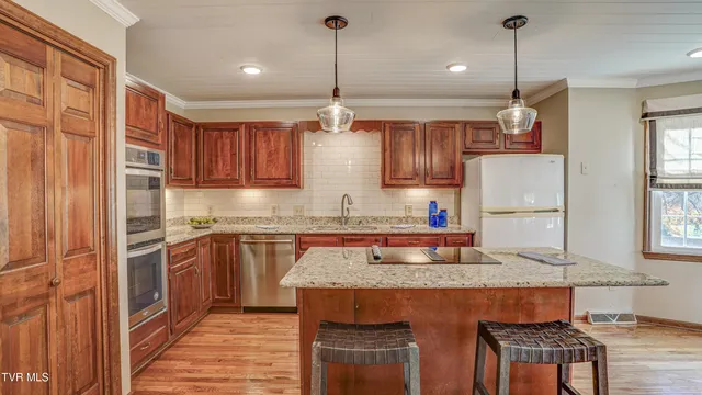 $349,900 | 205 Donegal Way, Unit 205, Bristol, TN 37620