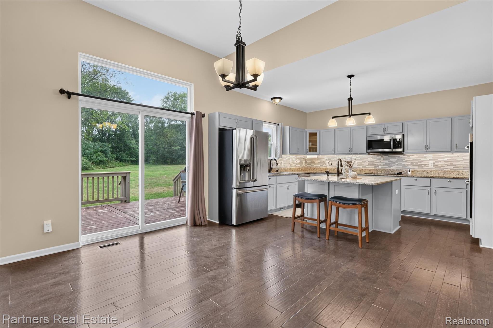 5127 East Clyde Road Howell, MI 48855 - Photo 15 of 60 15-5127-E-Clyde-Rd-WindowStill-Photography.jpg