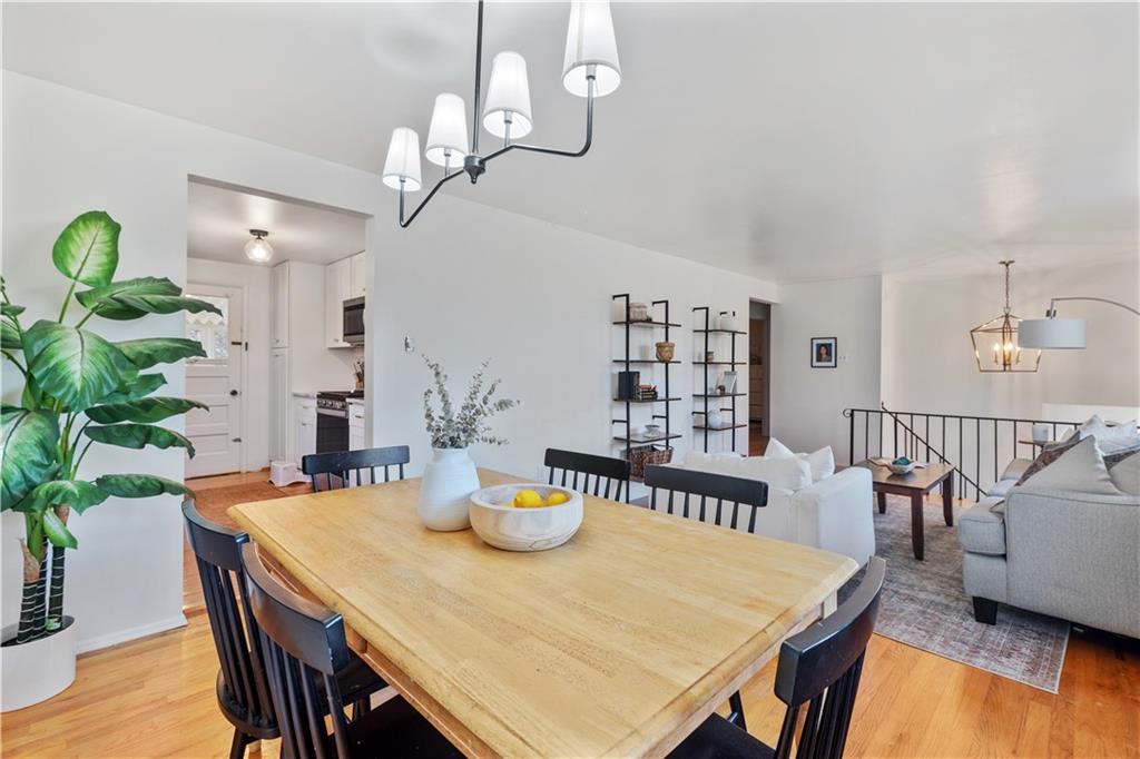 135 Parkedge Road Pittsburgh, PA 15220 - Photo 6 of 17 Gallery Image 6