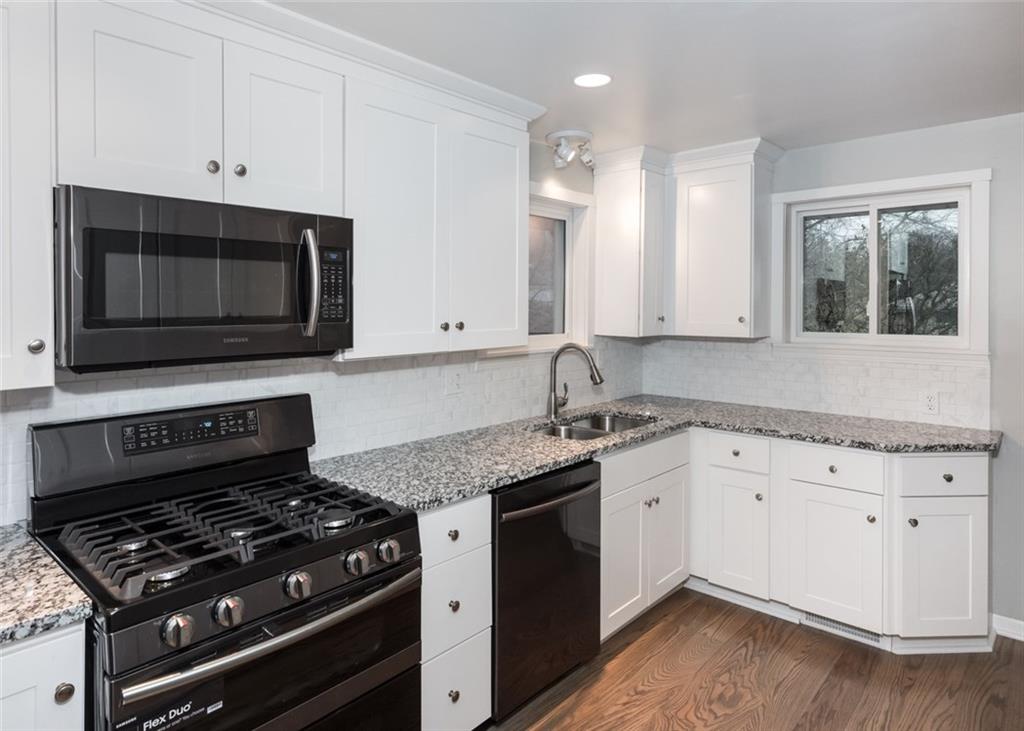 75 Norfolk Drive McKees Rocks, PA 15136 - Photo 9 of 25 Gallery Image 9