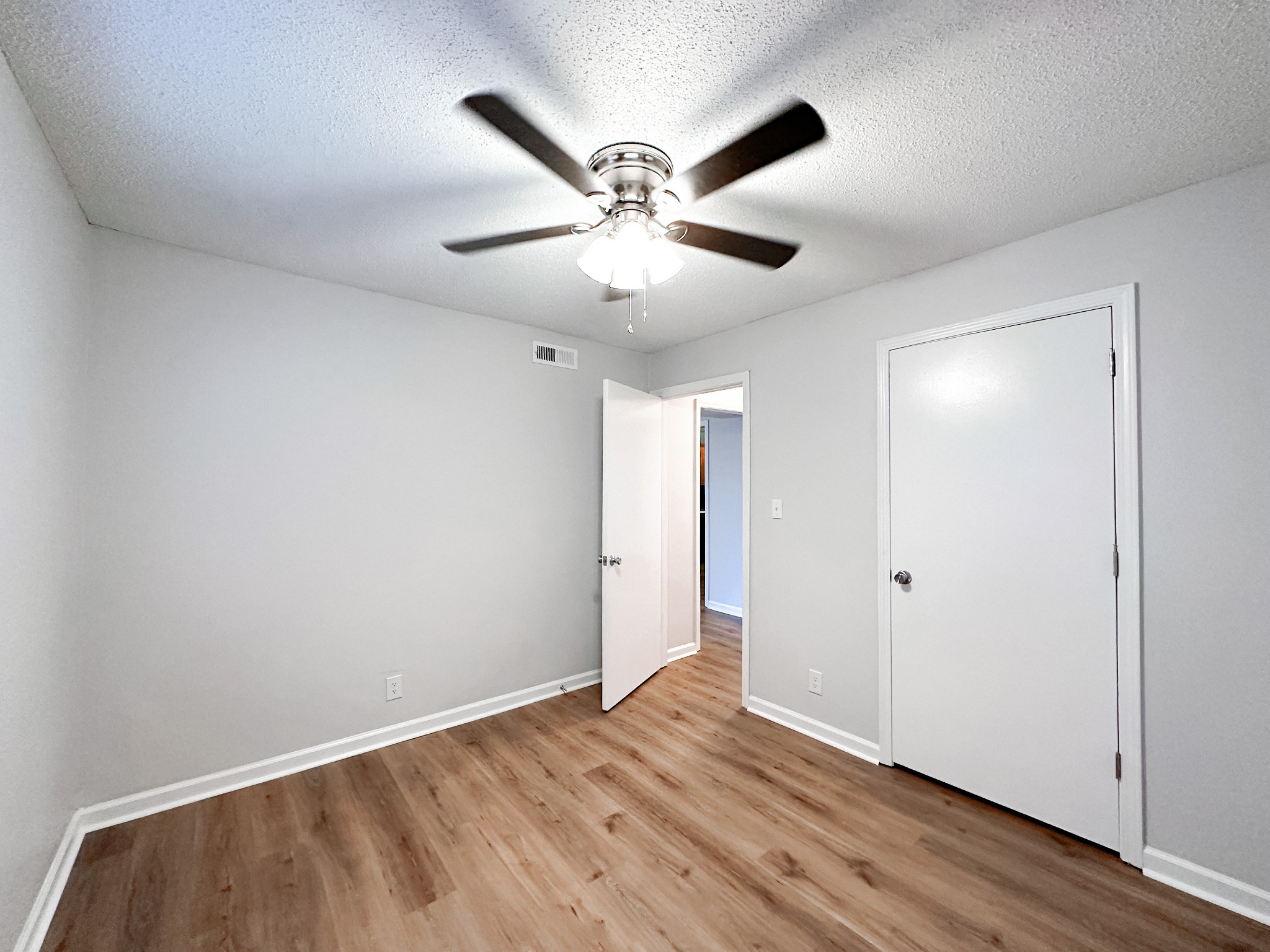 470 Martha Lane, Unit B Clarksville, TN 37043 - Photo 19 of 27 a view of an empty room