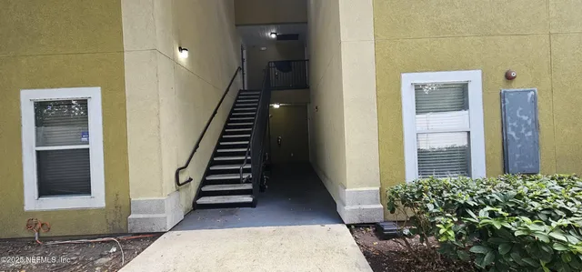 $1,550 | 3690 Kirkpatrick Circle, Unit 77, Jacksonville, FL 32210