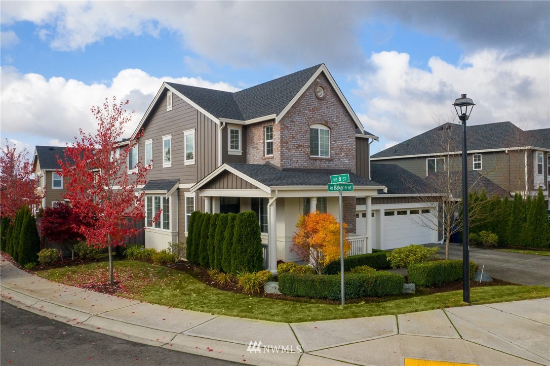 801 Mount Baker Place Northeast Renton, WA 98059 - Photo 1 of 21 Gallery Image 1