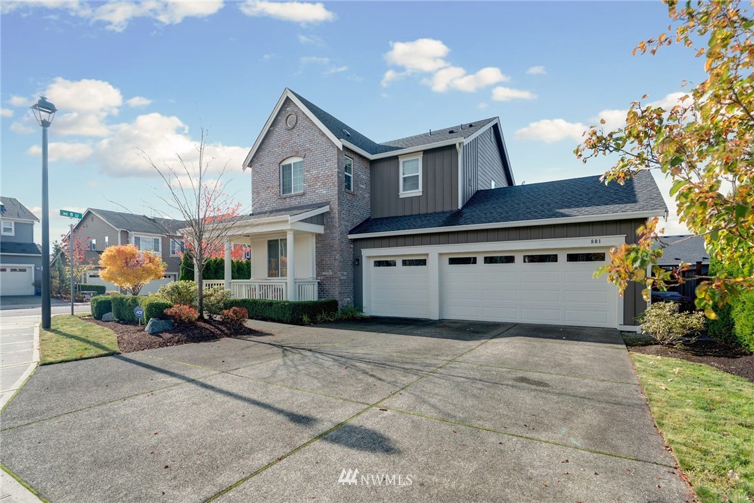 801 Mount Baker Place Northeast Renton, WA 98059 - Photo 2 of 21 Gallery Image 2