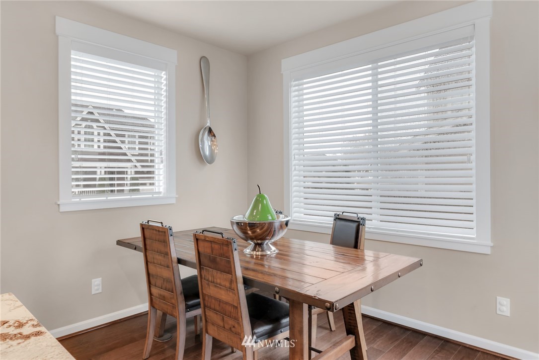 801 Mount Baker Place Northeast Renton, WA 98059 - Photo 11 of 21 Gallery Image 11