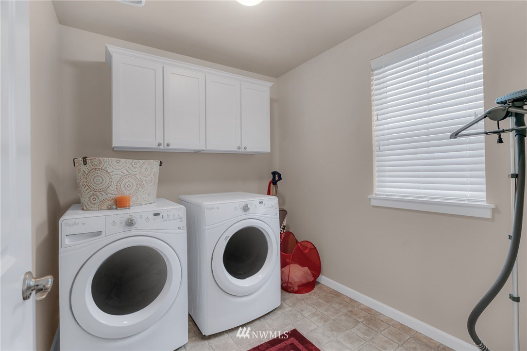 801 Mount Baker Place Northeast Renton, WA 98059 - Photo 19 of 21 Gallery Image 19