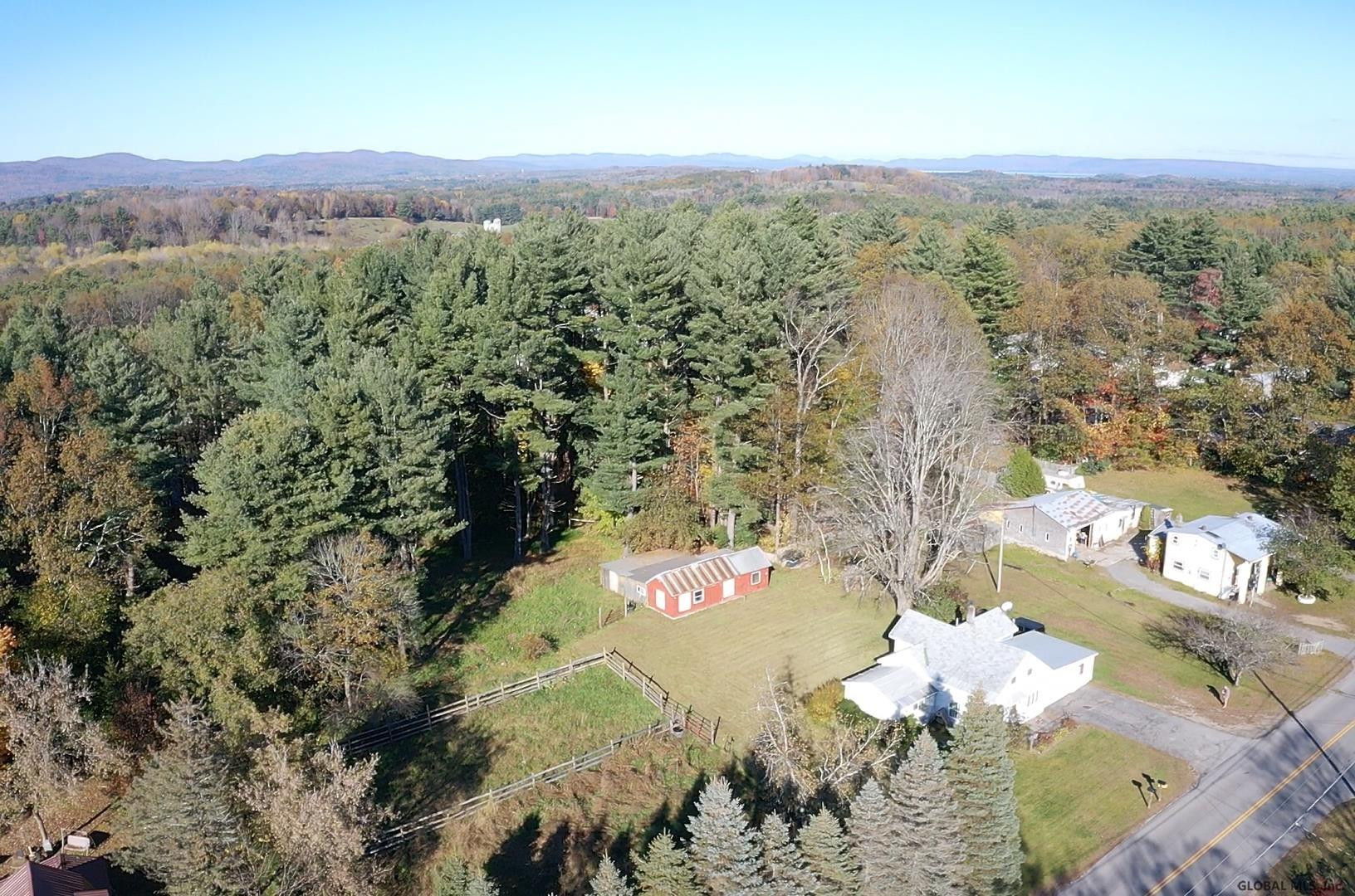 408 Progress Road Gloversville, NY 12078 - Photo 6 of 31 Photo 6