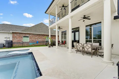 $740,000 | 6216 Breeze Point Drive, Gonzales, LA 70737