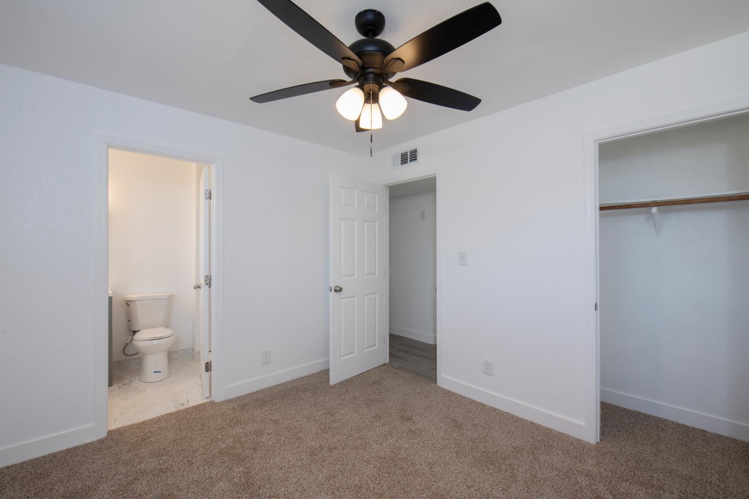 266 L Street Mendota, CA 93640 - Photo 16 of 21 a view of an empty room and chandelier fan