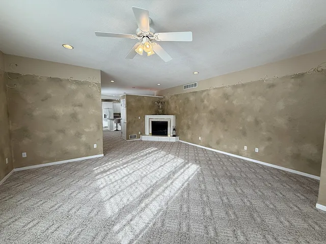 $475,000 | 304 Lynsee Lane, Montevideo, MN 56265