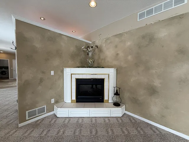 $475,000 | 304 Lynsee Lane, Montevideo, MN 56265